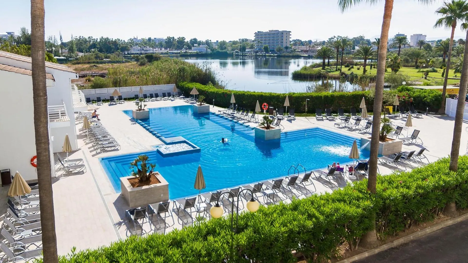 Eix Lagotel Holiday Resort Playa de Muro  Aparthotel